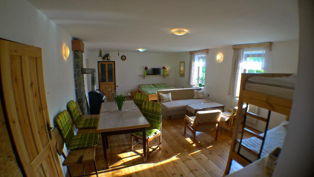 Chalupa Pod Drabskymi Svetnickami Villa Mnichovo Hradiste Exterior photo