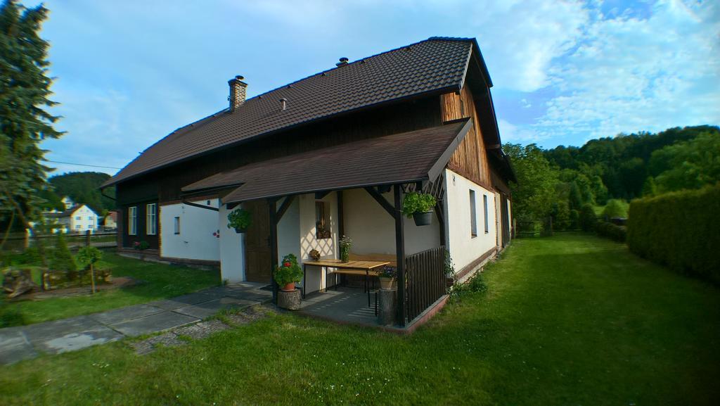 Chalupa Pod Drabskymi Svetnickami Villa Mnichovo Hradiste Exterior photo
